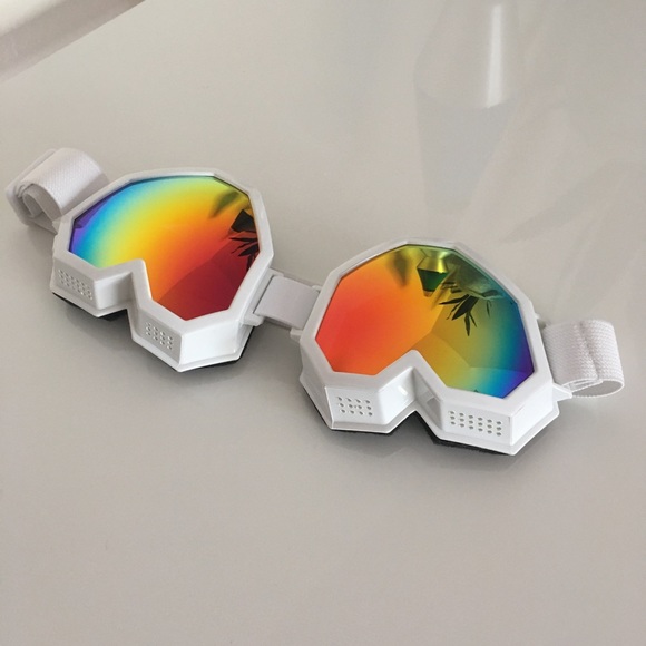 White Heart Goggles Mirror Sunglasses Glasses - Picture 10 of 12